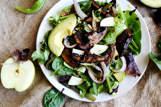 Green Salad with Marinated Portabella Steaks and Fried Onion